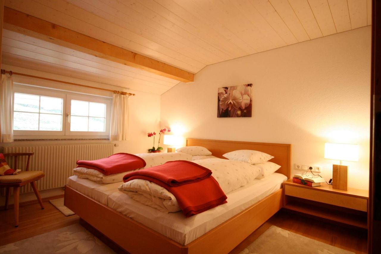 Apartment mit Balkon