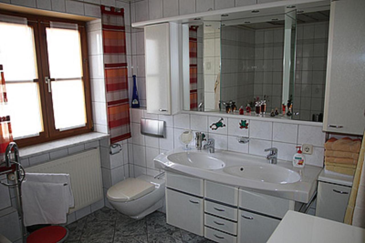 Dreibettzimmer