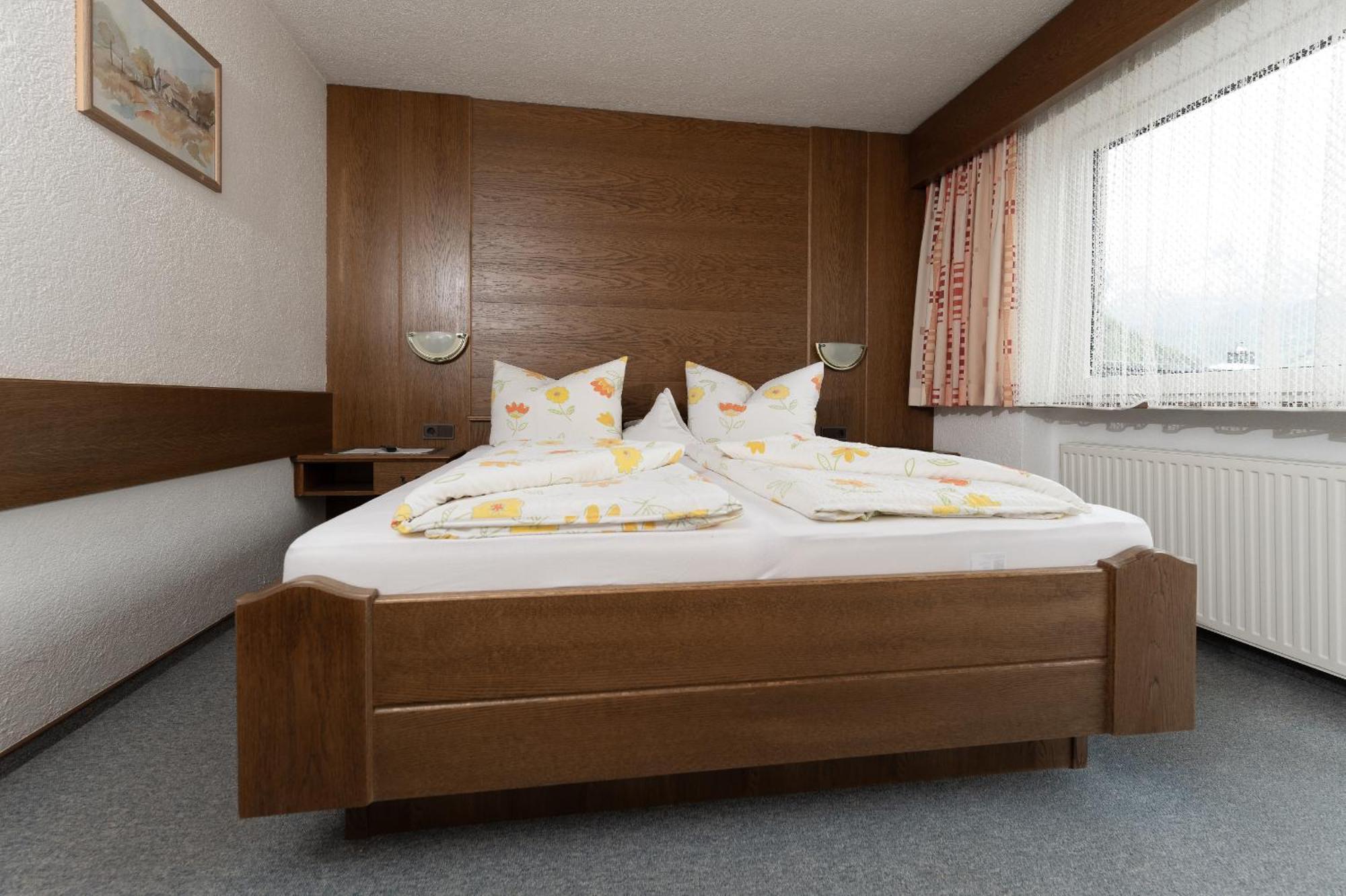Double Room,1681735575:JPEG