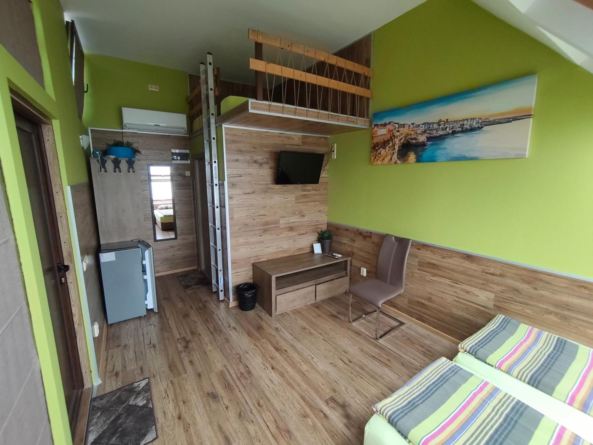 Family Room Sea View