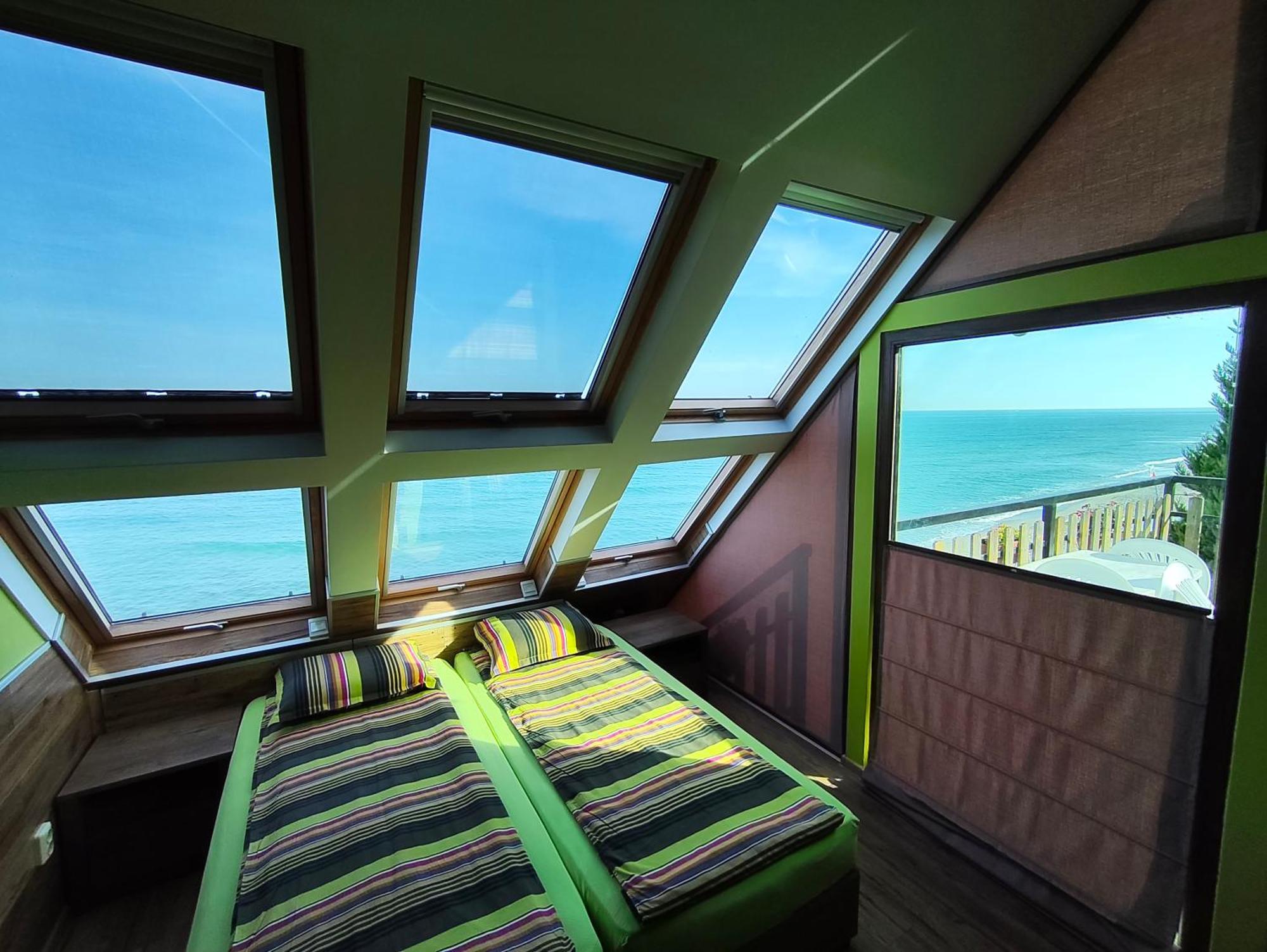 Family Room Sea View