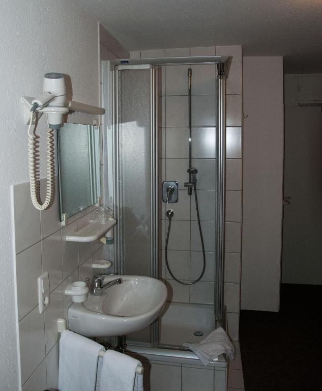 Premium Single Room,28148582:JPEG