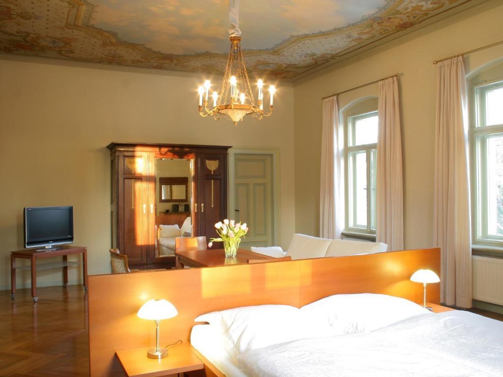 Therese Malten Zimmer (1-4 Personen)