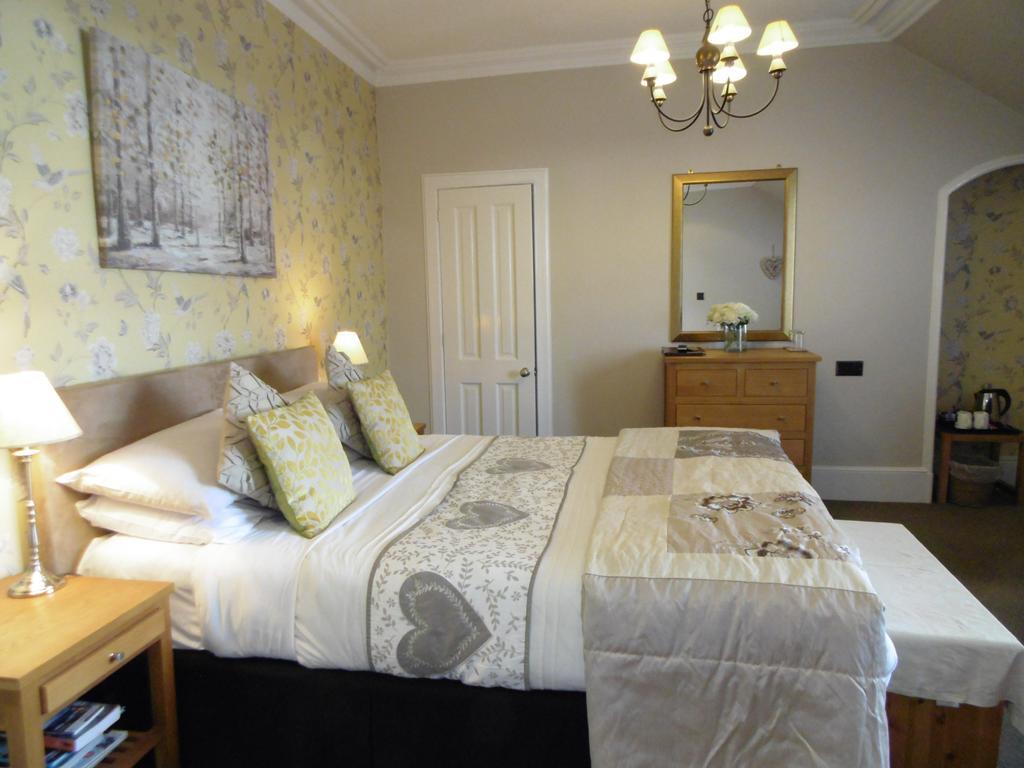 Deluxe Zimmer mit Kingsize-Bett