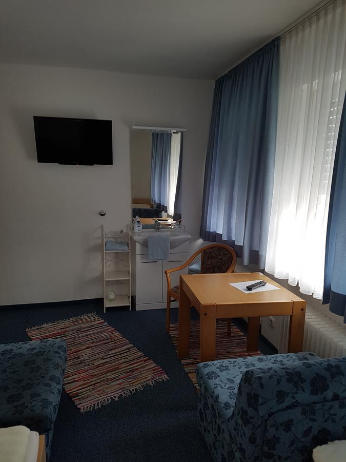 Doppelzimmer mit Gemeinschaftsbad