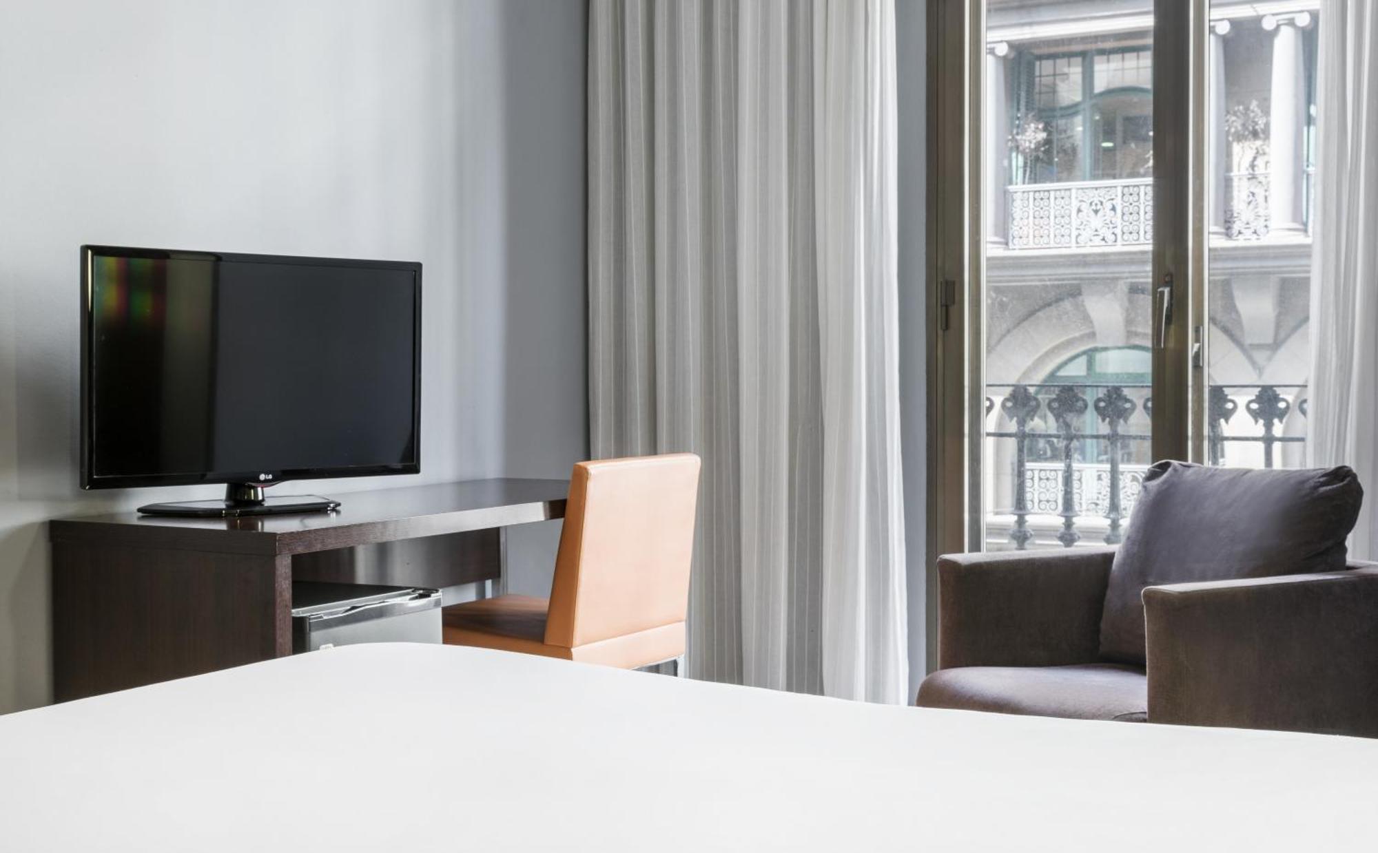Double Room,693071451:JPEG