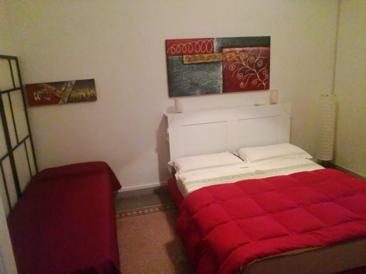 Basic Dreibettzimmer mit Gemeinschaftsbad