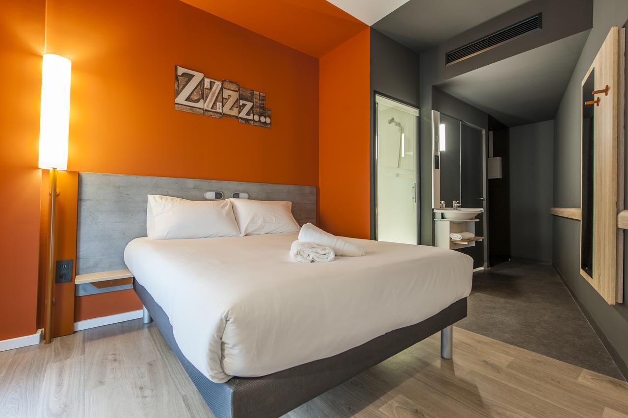 Standard Zimmer mit 1 Doppelbett
