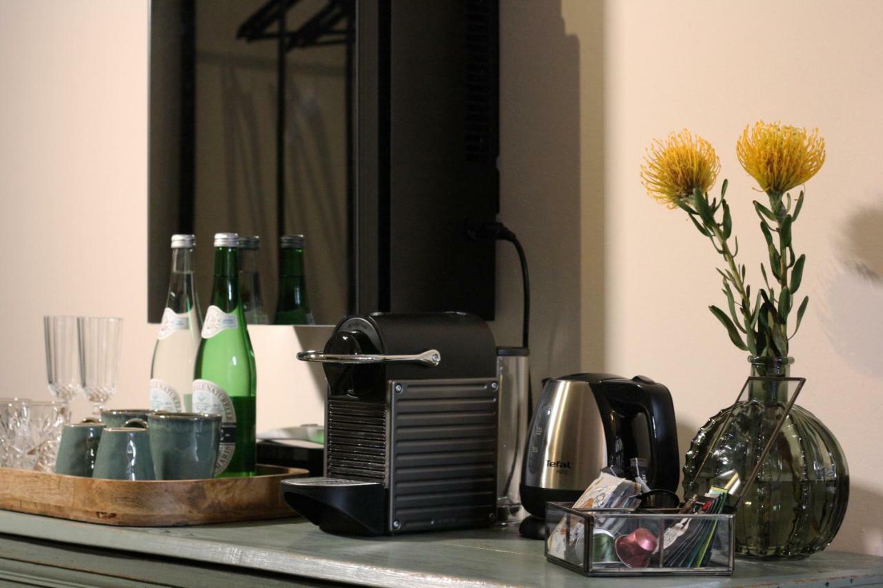 Double Room with Private Bathroom,867632651:JPEG