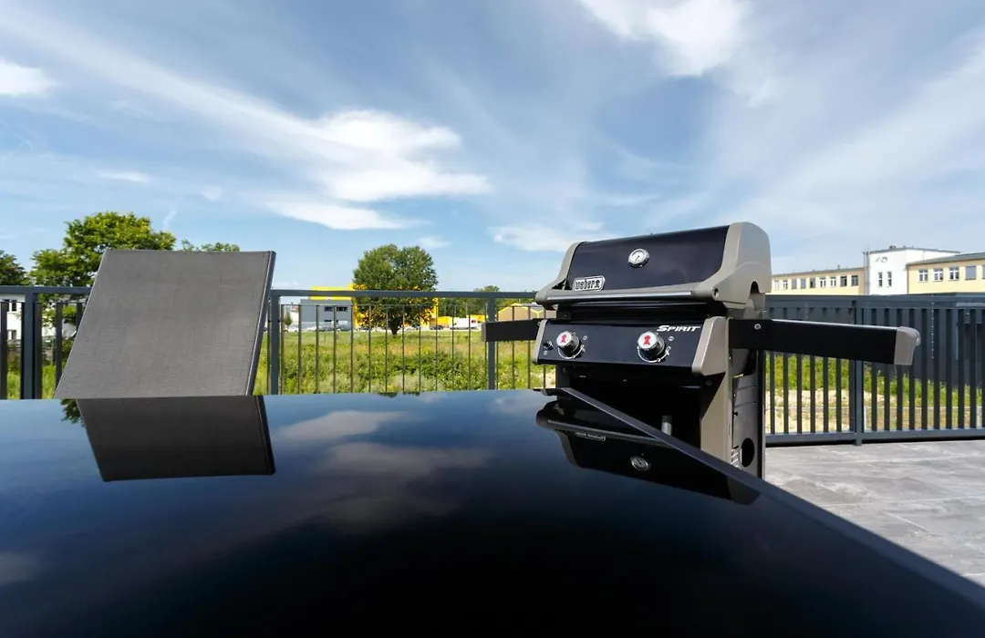 Monteurzimmer Berlin Pankow mit Dachterrasse - Nur 10 min. von der A10 - 3 Zimmer/ 7 Betten-1