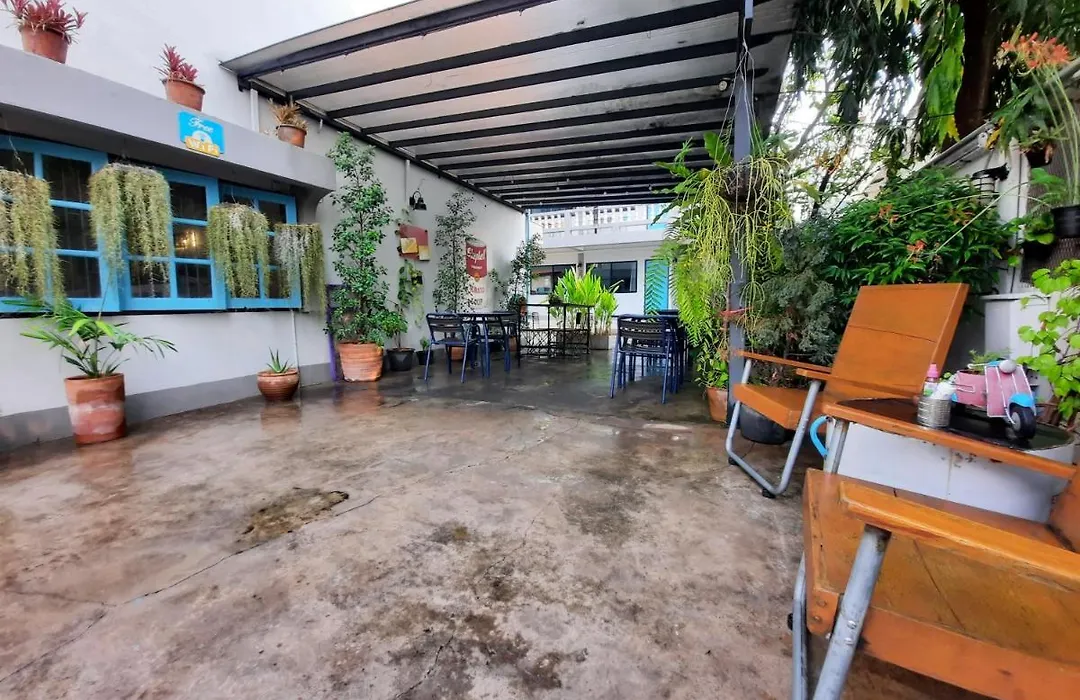 Sleep Guesthouse-1