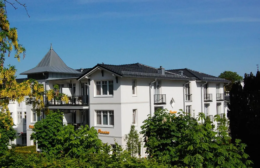 Pension Sanddorn Mit Cafe Carlssons-1