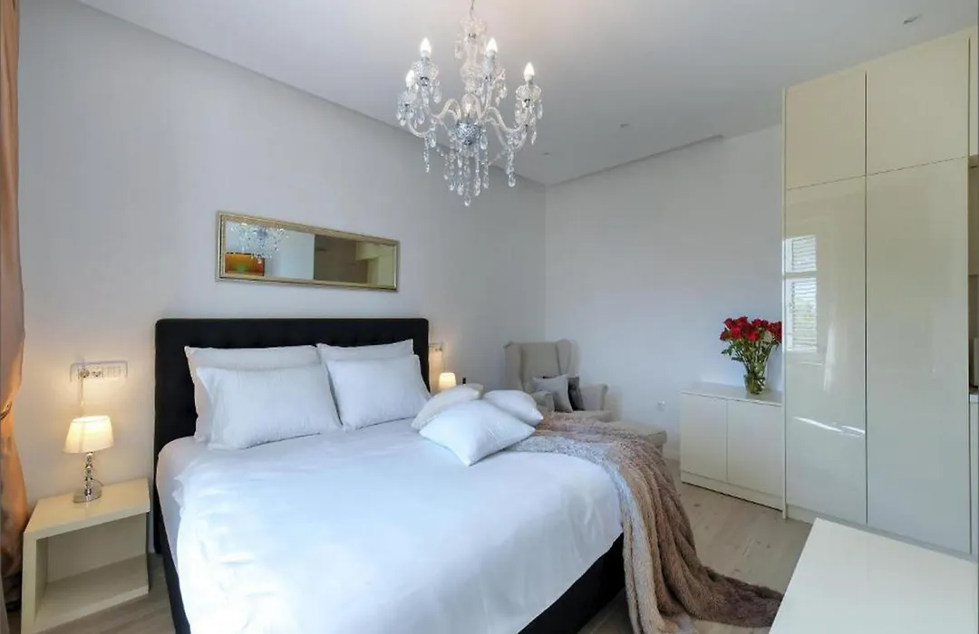 Via Porto Rooms-1