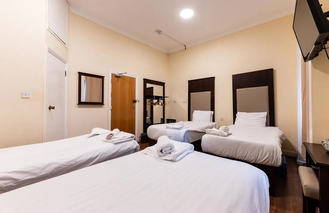 Astoria Hotel-1