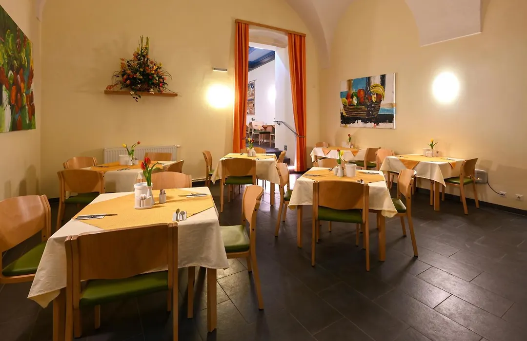 Gästehaus im Priesterseminar Salzburg-1