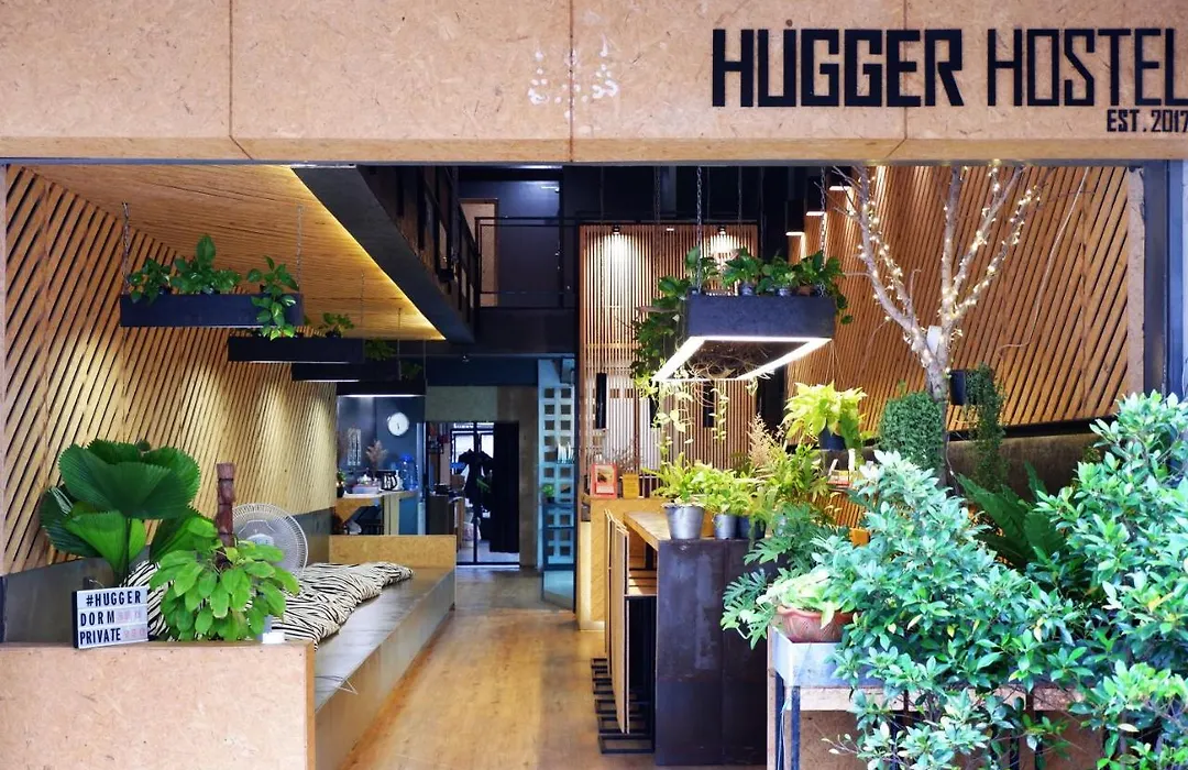 Hugger Hostel-1