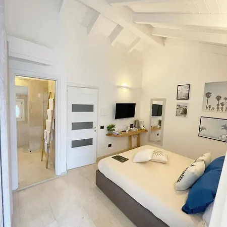 Corso Umberto Rooms-2