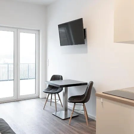 Monteurzimmer Berlin Pankow mit Dachterrasse - Nur 10 min. von der A10 - 3 Zimmer/ 7 Betten-3