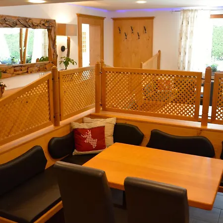 Pension Milan-2