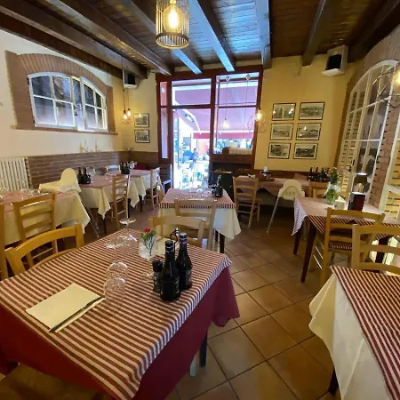 Villa San Zeno Rooms-2