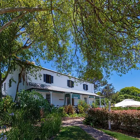 Belvidere Manor Lagoonside Cottages-3