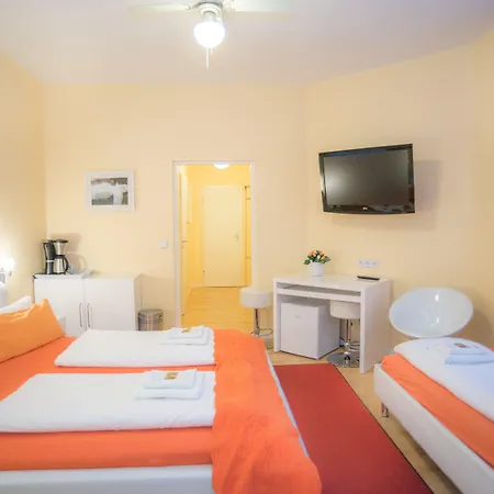 City Guesthouse Pension Berlin-2