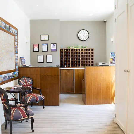 Chelsea Guest House-3