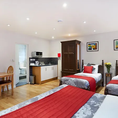 Conifers Guest House-2