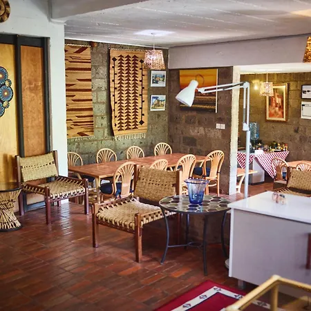 Villa Rock Stop Falls Gigiri-3