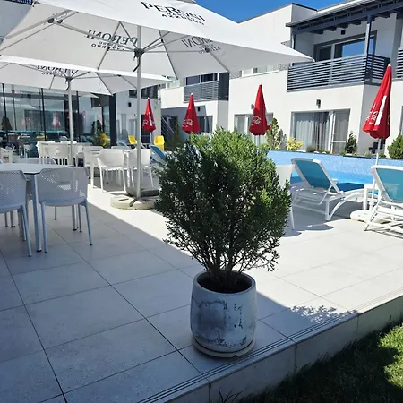 Bunga Bunga Resort Mamaia Nord-2