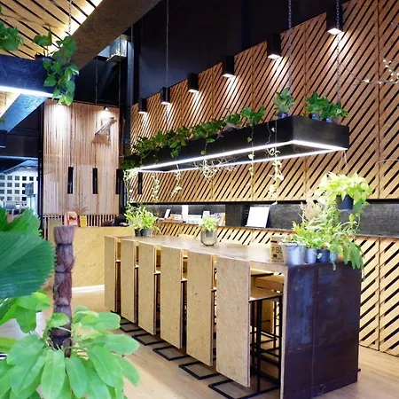 Hugger Hostel-3