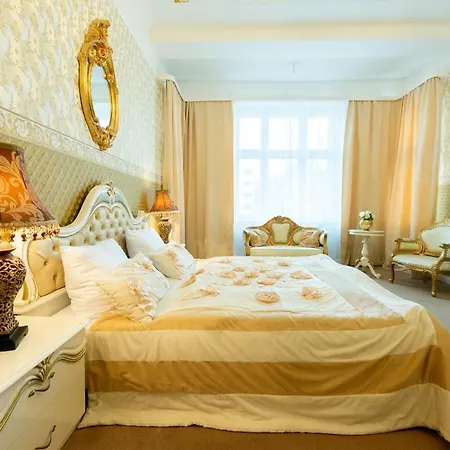Hotel Pension Dahlem-3