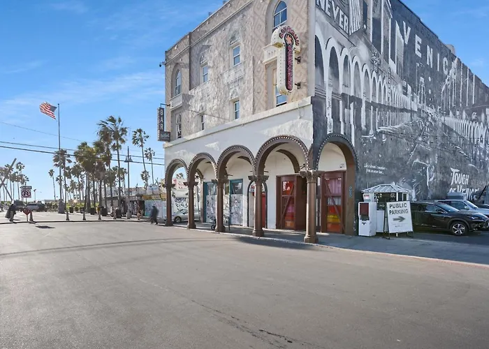 Samesun Venice Beach