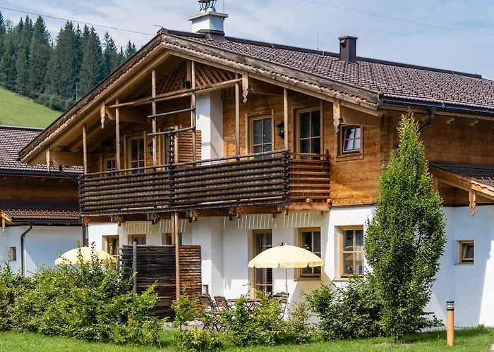 Ferienvermietung: Alpenchalets Flachauer Gutshof