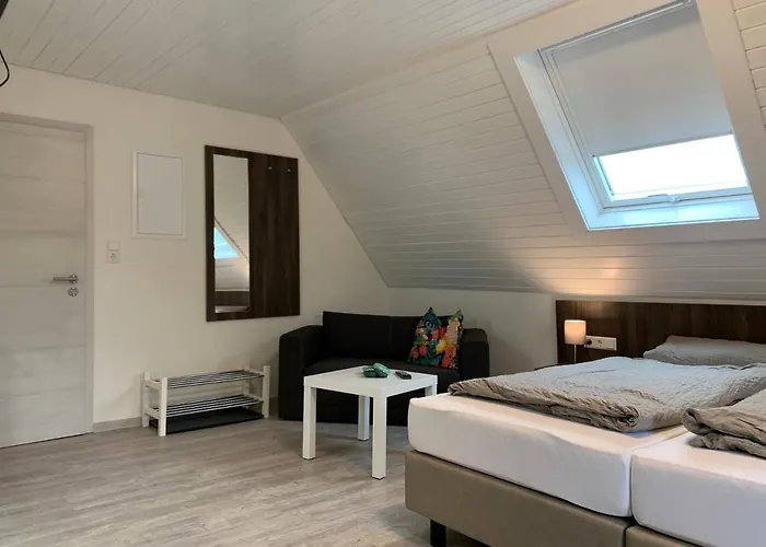 Pension Deckenpfronn