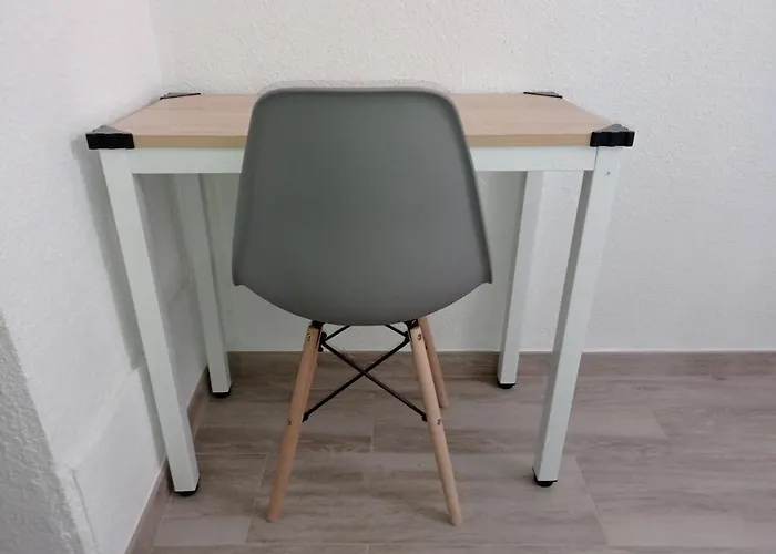 Pension Cuatro Torres