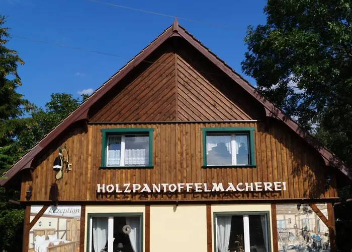 Pension zum Holzpantoffelmacher&Schauhandwerkspension