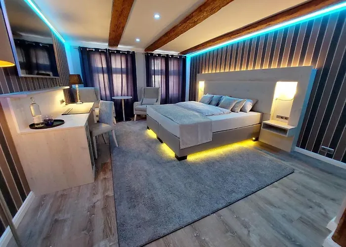 Anacapri Gästehaus Girona