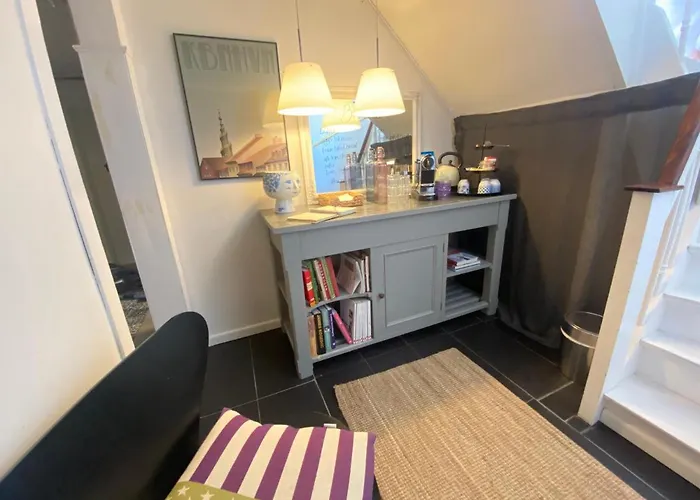 Comfortable Large Room King S Bed Near Cph Centre