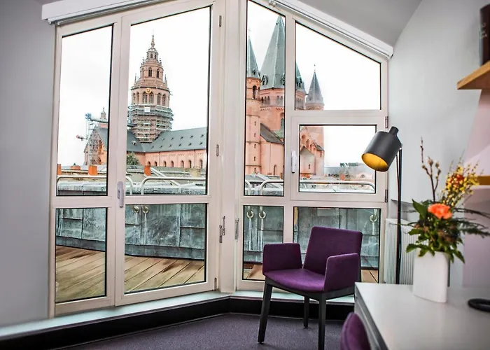 3-Sterne-Hotel: Erbacher Hof, Bistum Mainz