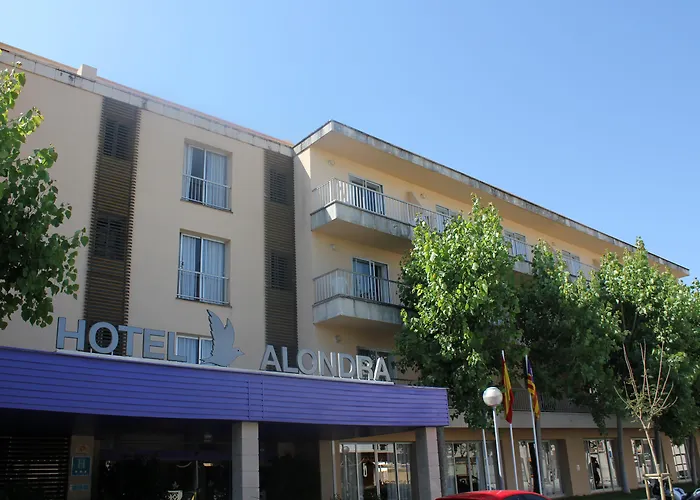 Hotel O7 ALONDRA