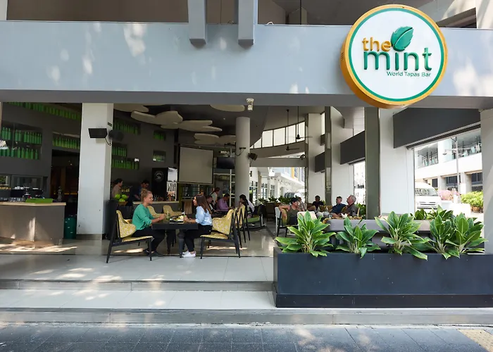 Hotel: Triple Two Silom