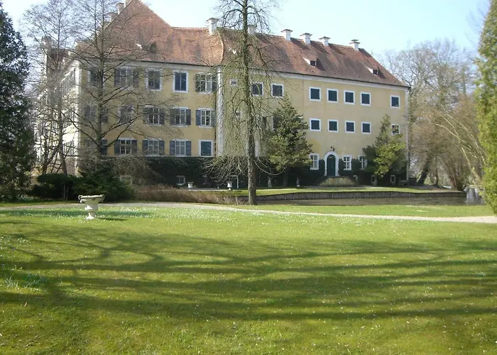 Wohnen am Wasserschloss Sandizell