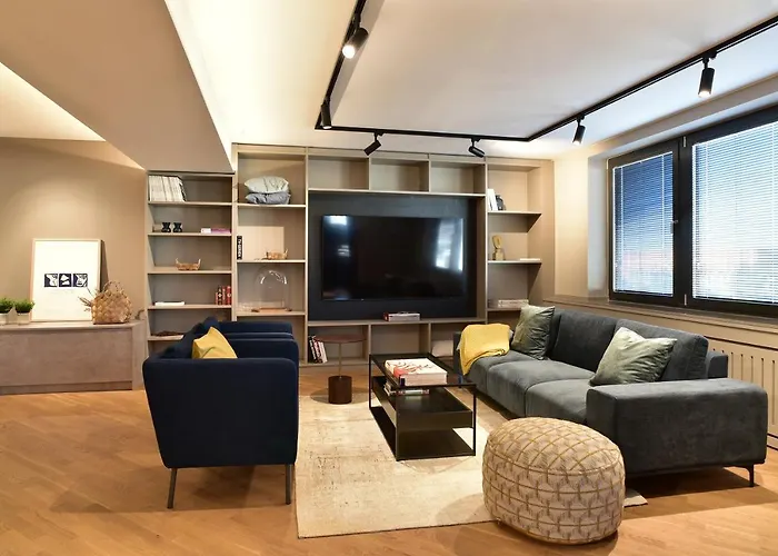 SAXX Apartments