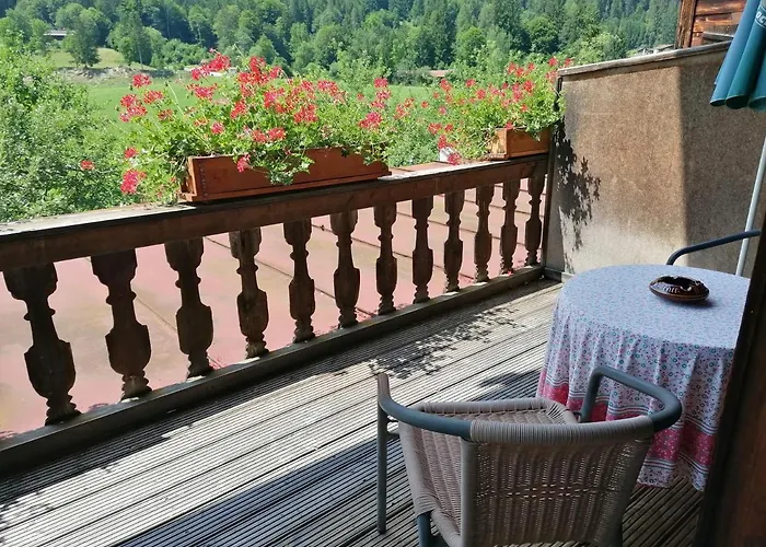 Gasthaus - Pension - Café Dörfl