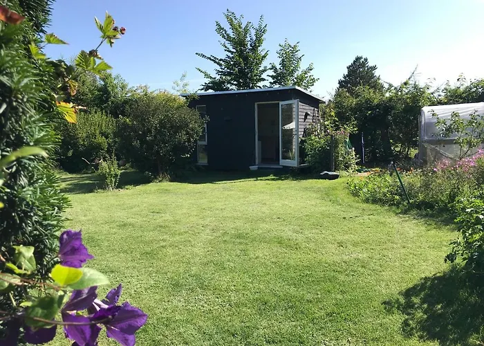 Cutest Annex - Close To Heatherhill And Sea :-)