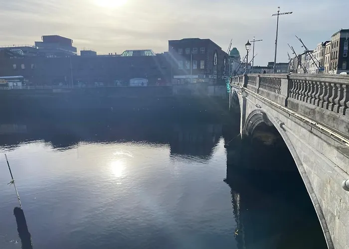 Cork City En-Suite Single Room