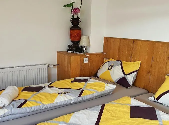 Zimmer in Ein Haus mit Waschmaschine