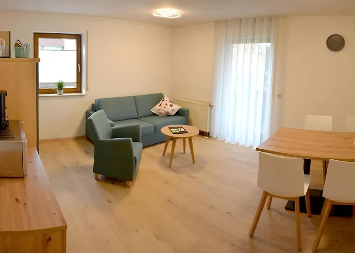 Hotel nahe Flughafen: Gasthof zur Traube