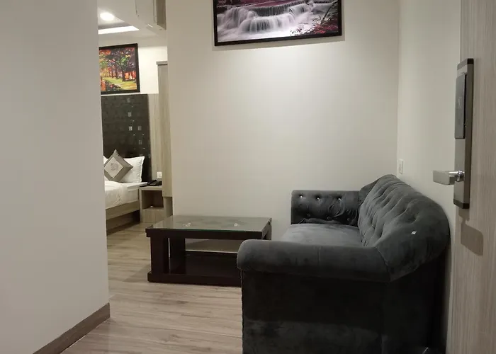 Hotel Arts International